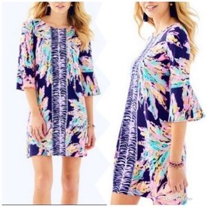 Lily Pulitzer dress size xxs with bell sleeves
